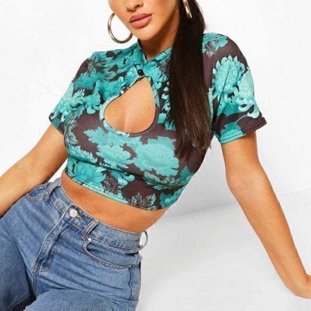 [Boohoo] Floral Print Collared Crop Top - Size 6